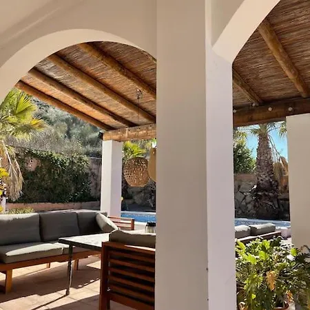 Charmante In Mooi Wit Pittoresk Klein Dorpje El Toril (Malaga)